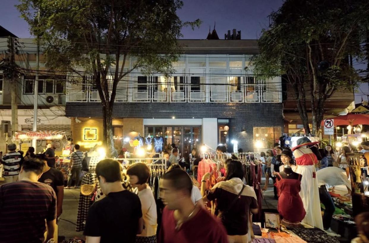 צ'יאנג מאי Khunluang Hostel (Adults Only) מראה חיצוני תמונה